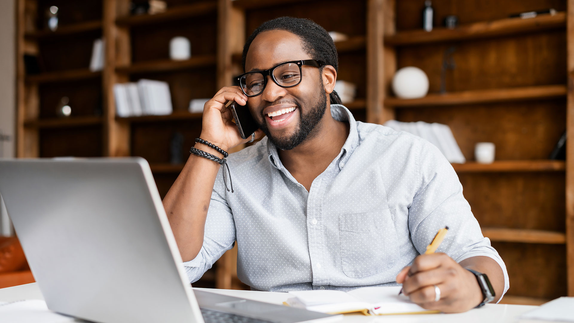 Man talking to hard money lender about loans